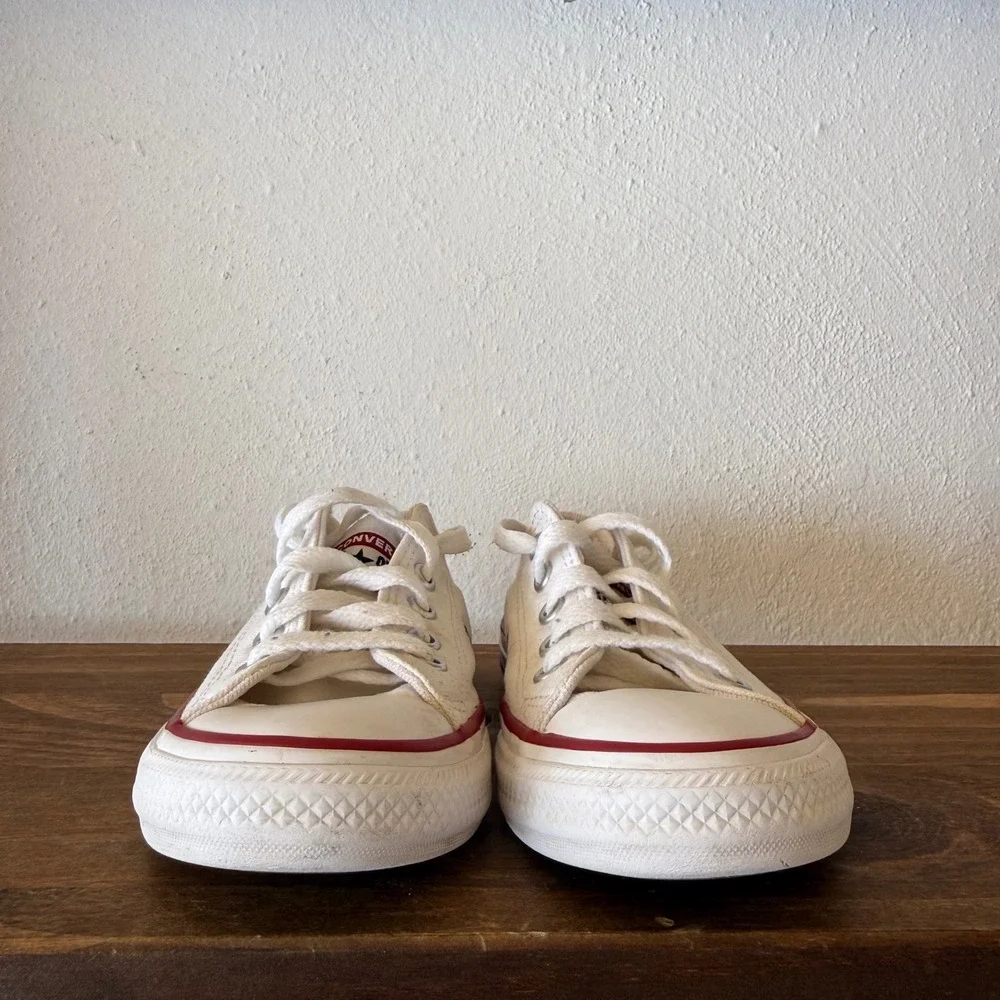 Converse Chuck Taylor All Star Low Top Youth Size 12 White Canvas Sneakers 3J256